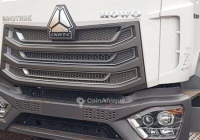 Camion benne sinotruk 371 2022 12 roues en vente