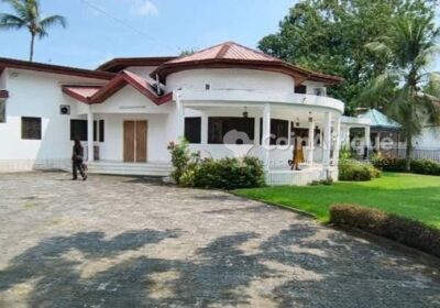 Location villa 15 pièces – Douala