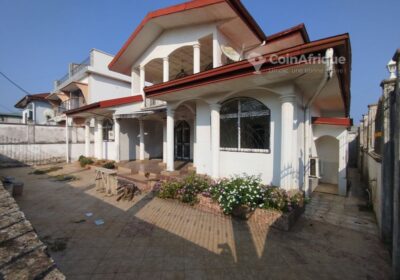 Location villa duplex 3 chambres – Yassa Cité Chirac