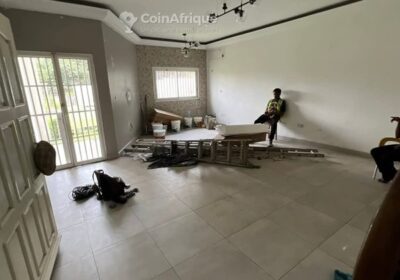 Location villa duplex 4 pièces – Bonanjo