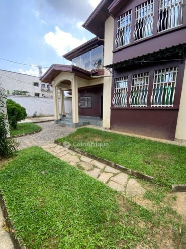 Location villa duplex 5 pièces – Makepè