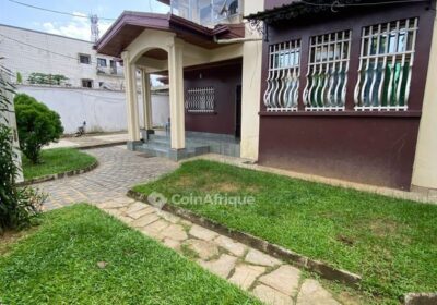Location villa duplex 5 pièces – Makepè