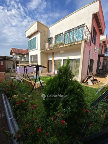 Location villa duplex 6 chambres – Bonamoussadi