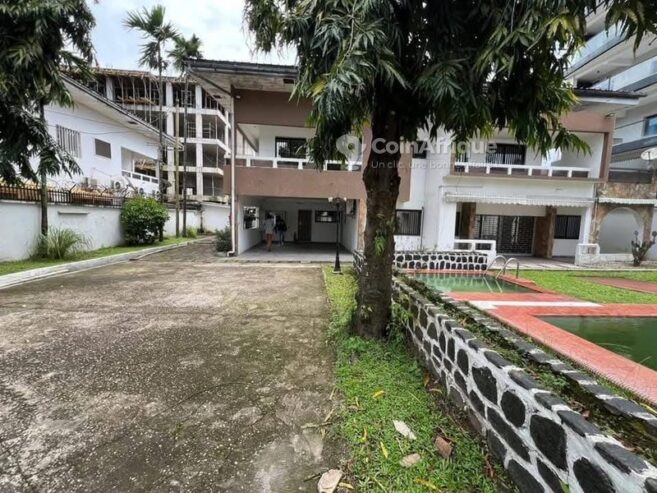 Location villas 8 pièces – Douala