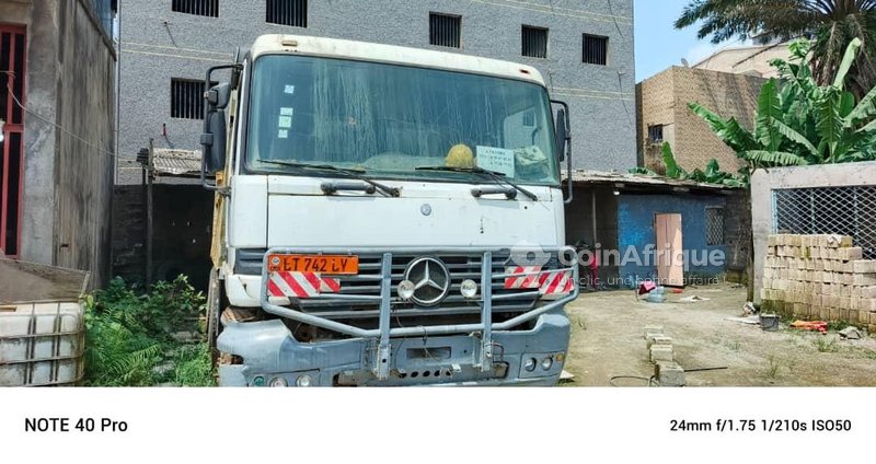 Mercedes Actros 3340 MP1 2012