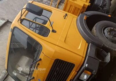 Mercedes-Benz camion 1017 2005
