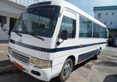 Toyota Coaster 2002