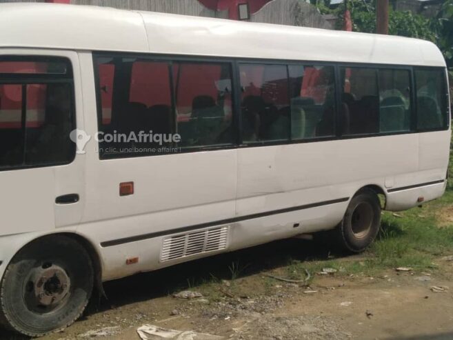 Toyota Coaster  2005