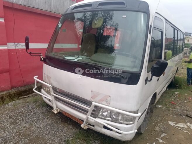 Toyota Coaster 2011