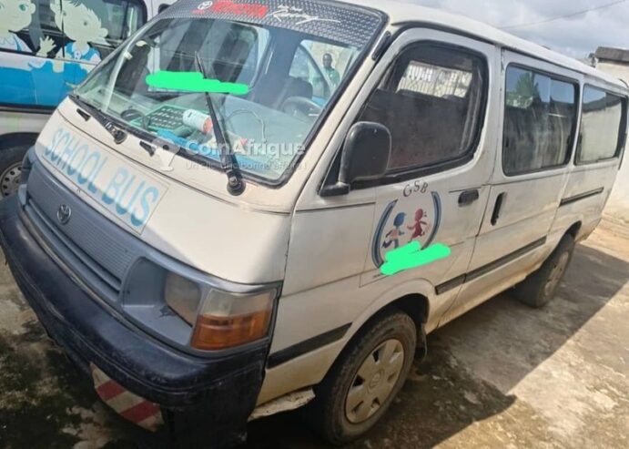 Toyota Hiace 2002