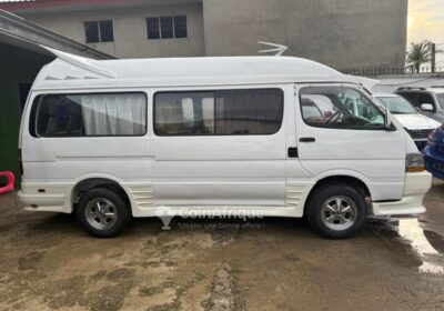 Toyota Hiace 2003