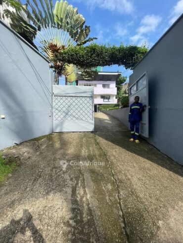 Vente villa 14 pièces – Douala