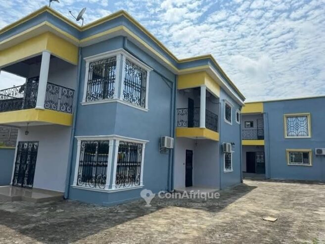Vente villa duplex 11 pièces  – Yassa
