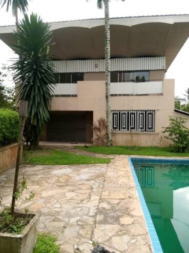 Vente villa duplex 5 pièces – Bonapriso