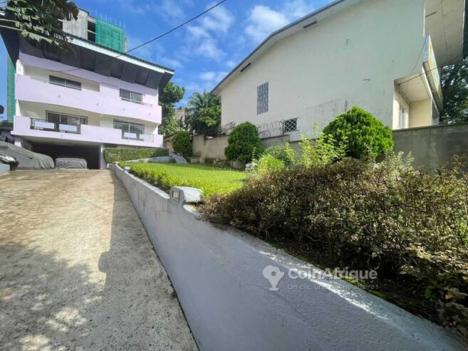 Vente villas  duplex 6 pièces  – Douala