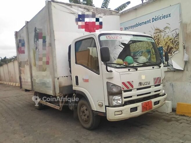 Vw camion fourgon isuzu  2013