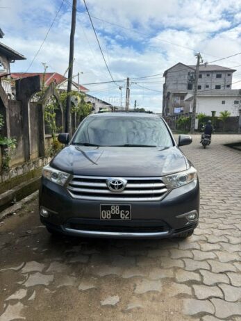 Location Toyota Highlander 2012