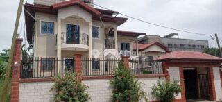 Location villa duplex 6 pièces – Douala