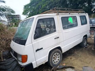 Mercedes-Benz MB100 2003