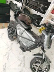 Moto électrique 200km