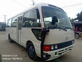 Toyota Coaster 2013