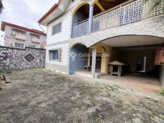 Location villa duplex 5 pièces – Yassa