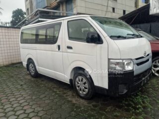 Toyota Hiace 2020