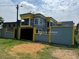 Vente villa duplex meublés – Japoma